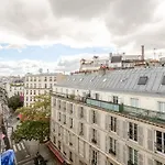 Charming Studio Ideally Located In Paris, 9Th